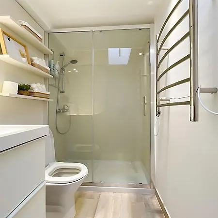 Entire 2 Bedroom Family Friendly House In Belem 3 To 5 Guests 度假居 Lisboa