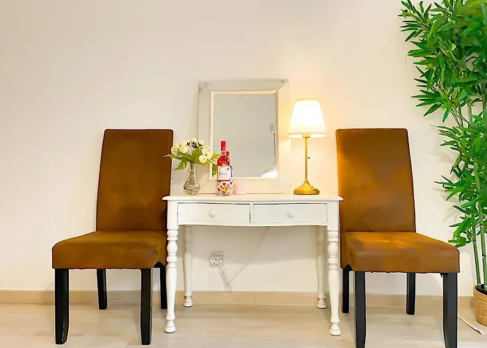 Entire 2 Bedroom Family Friendly House In Belem 3 To 5 Guests *