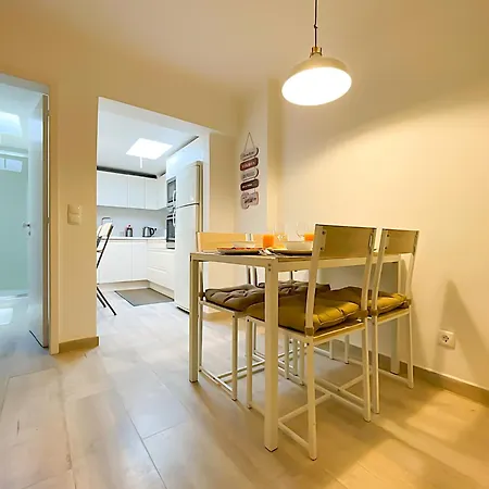 Ferienhaus Entire 2 Bedroom Family Friendly House In Belem 3 To 5 Guests Lissabon