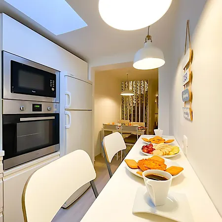 Ferienhaus Entire 2 Bedroom Family Friendly House In Belem 3 To 5 Guests Lissabon