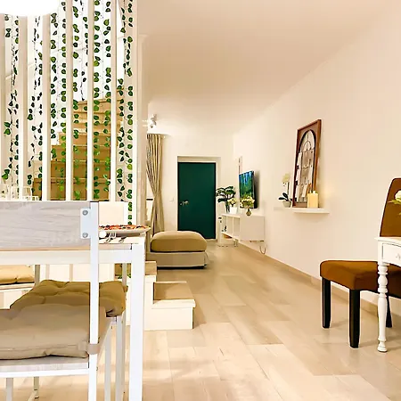 Prázdninový dům Entire 2 Bedroom Family Friendly House In Belem 3 To 5 Guests *